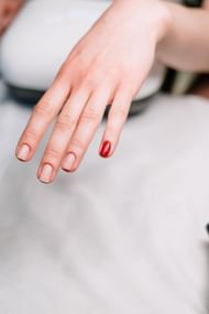 Importance of Vitamin C for nails (Image via Pexels)